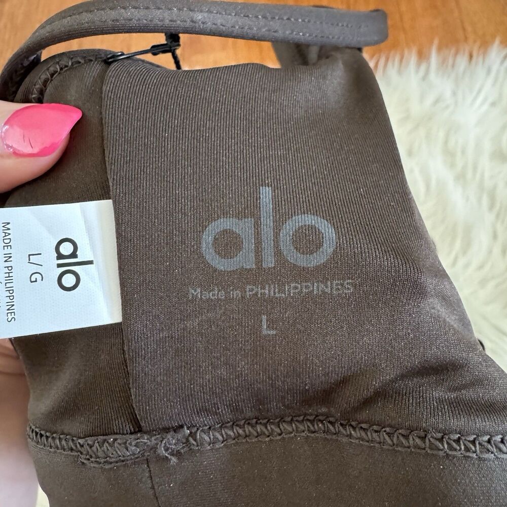 Alo Yoga Airlift Intrigue Bra Women’s Large Espresso Adjustable Straps NWT $78 - Picture 11 of 15